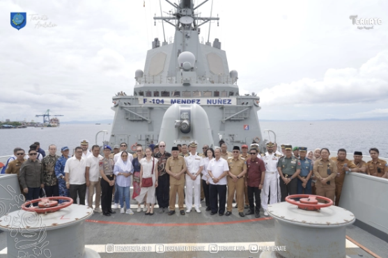 Kunjungi Kapal Perang Spanyol Méndez Núñez, Wali Kota: Ini Kebanggaan Tersendiri bagi Pemerintah Kota Ternate